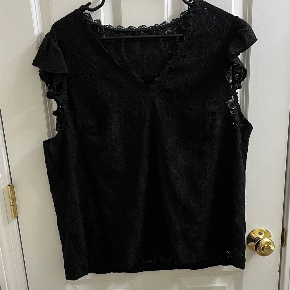 SHEIN Curve Black Lace Flutter Sleeve V-Neck Top